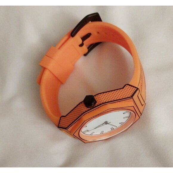 Minimalist Cartoon Style Analog Men's Watch Orange New - Picture 5 of 5